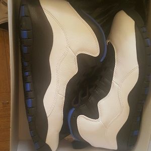 Jordan Retro 10, white /black /blue